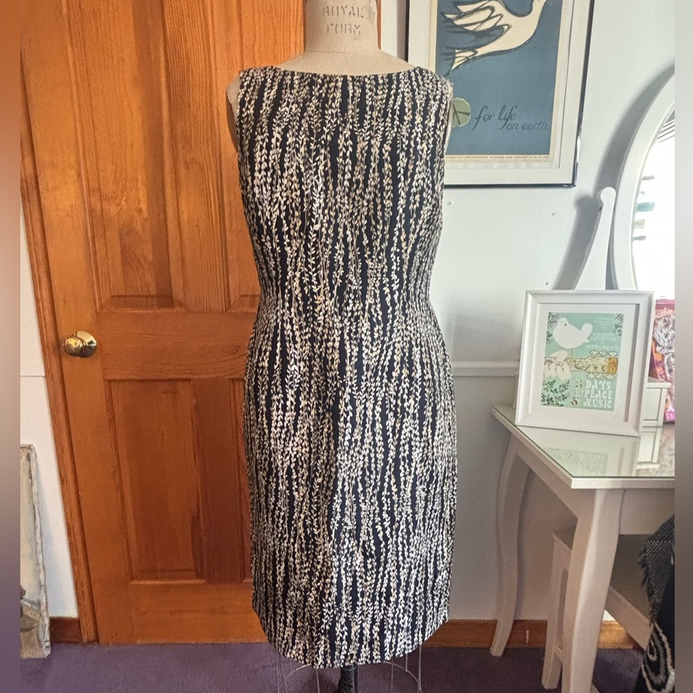 Talbots sleeveless leaf-print Midi Dress